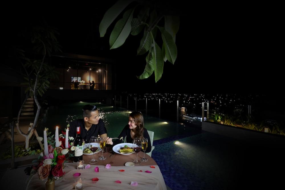 Hotel The Zuri 3*